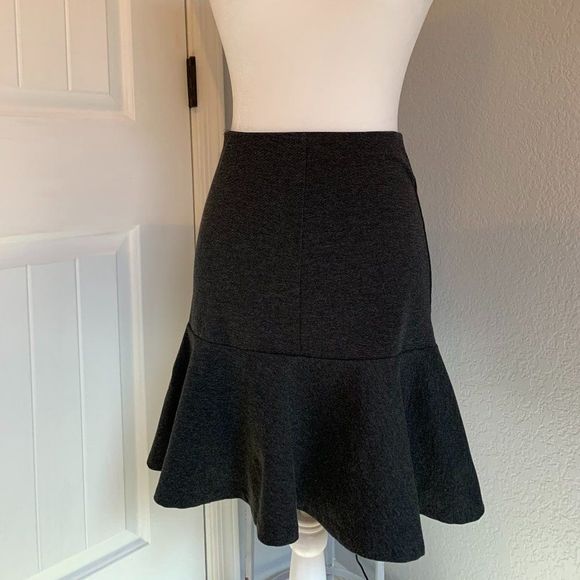 Daisy Fuentes Gray Career Flare skirt - Picture 4 of 7